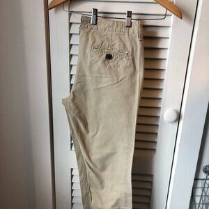 Aeropostale pale khaki 30" x 30" straight leg